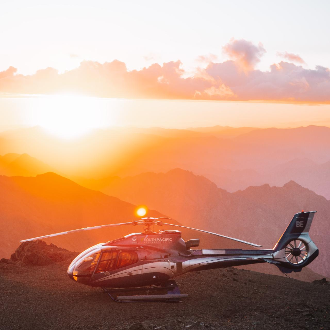 Kaikōura Luxury Sunrise - South Pacific Helicopter Combo - Photo 1 of 7